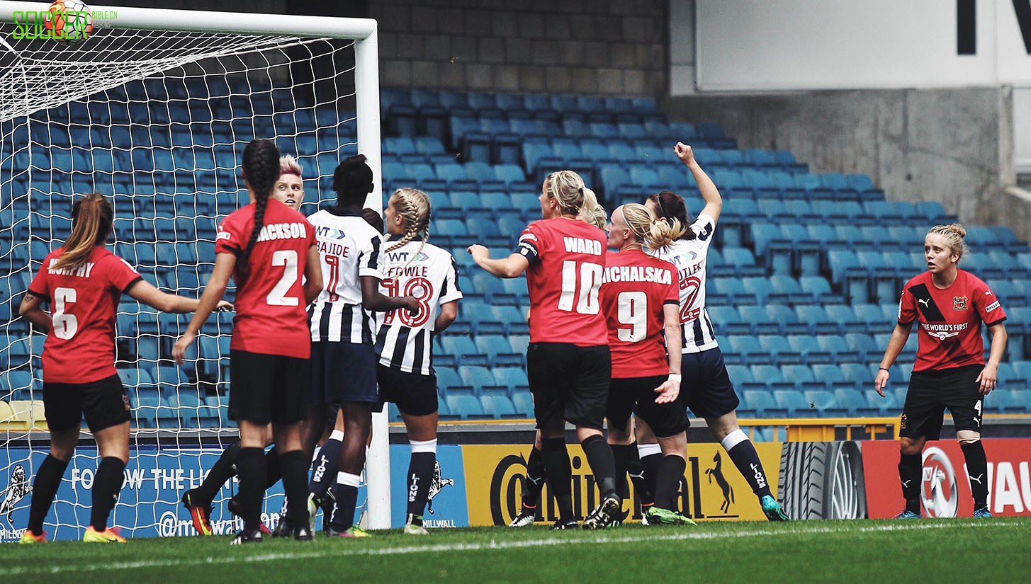 millwall-lionesses-framed_0016_img_2915