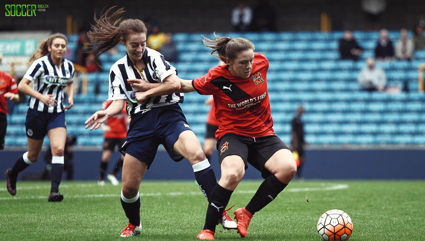 millwall-lionesses-framed_0017_img_2914