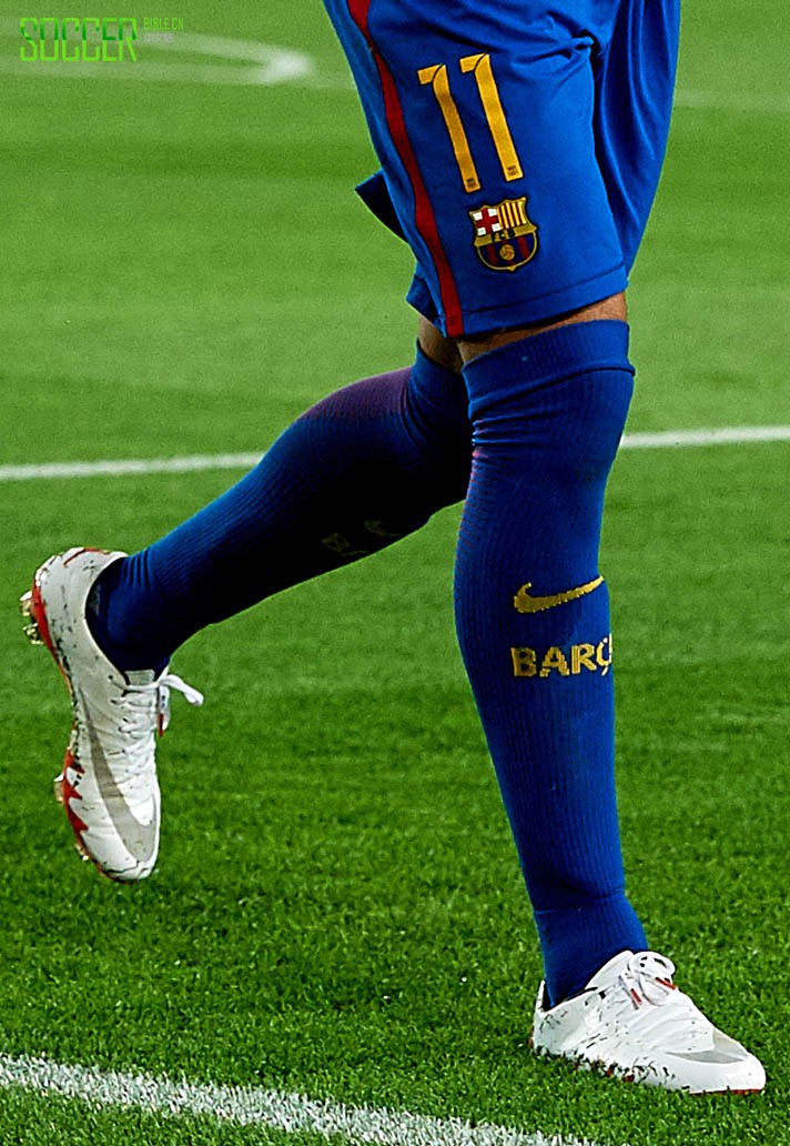 Neymar (Barcelona) Nike Hypervenom Phinish II