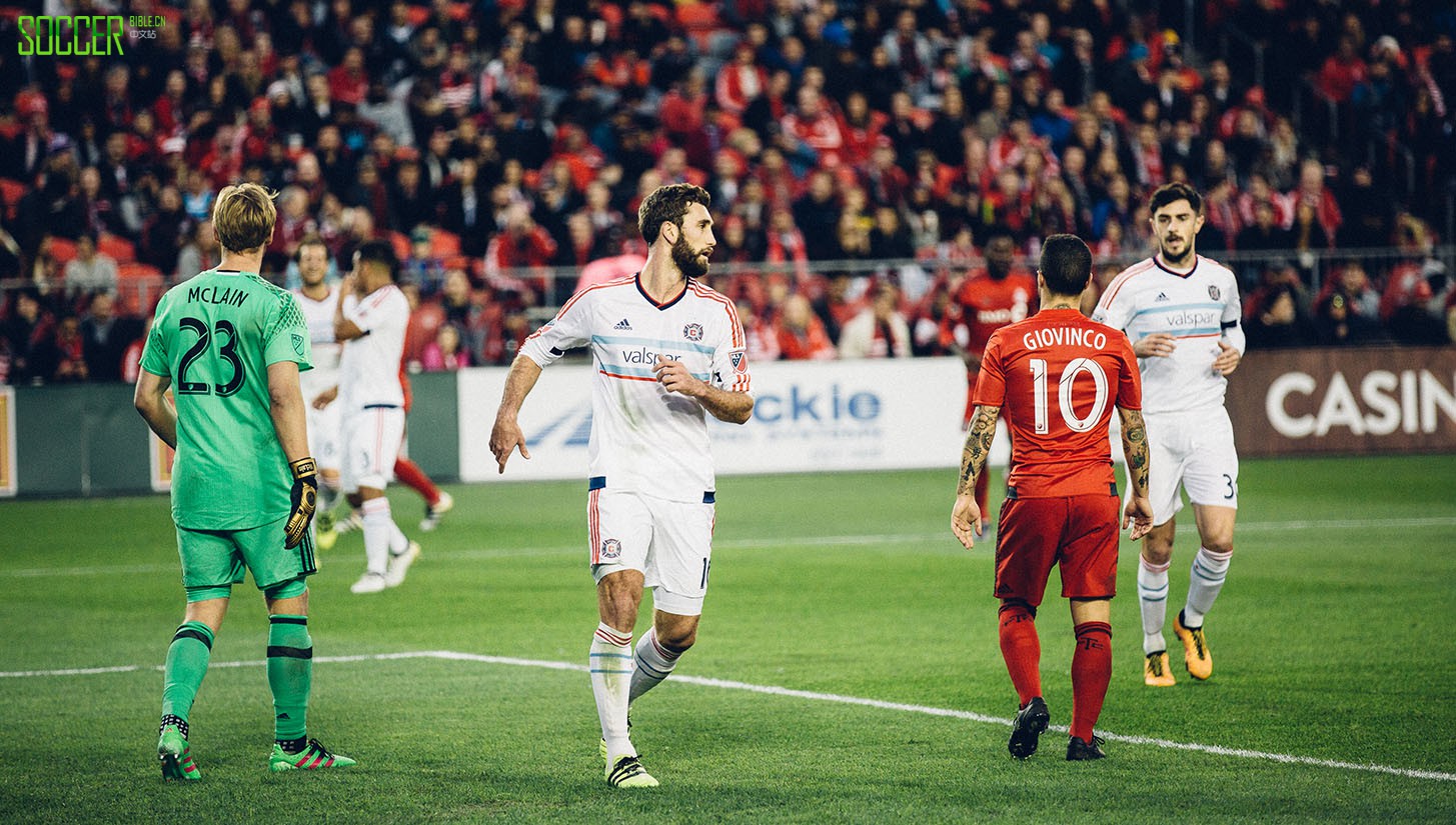 toronto-fc-framed_0010_dem_7711