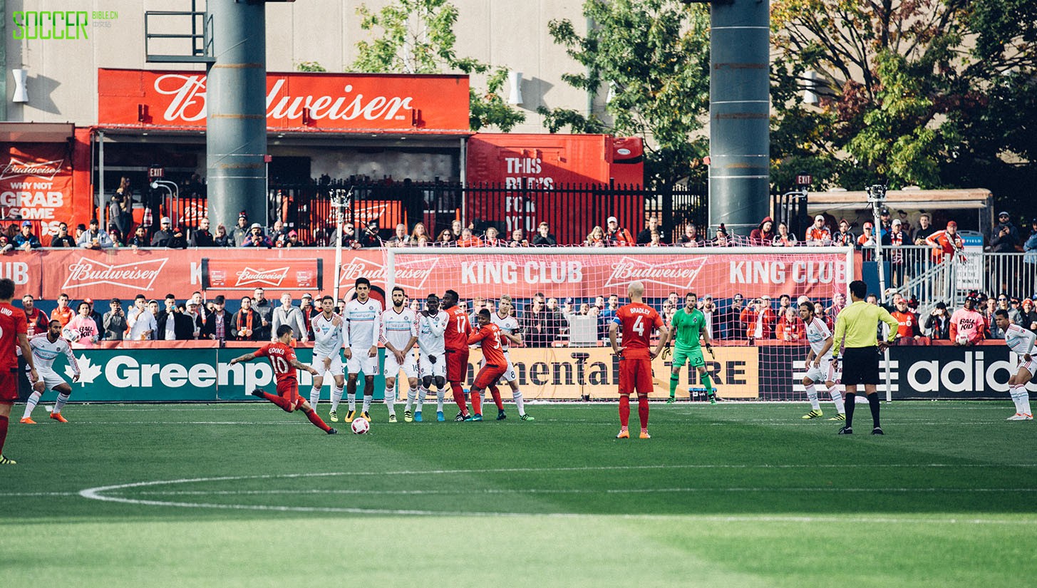 toronto-fc-framed_0035_dem_6858