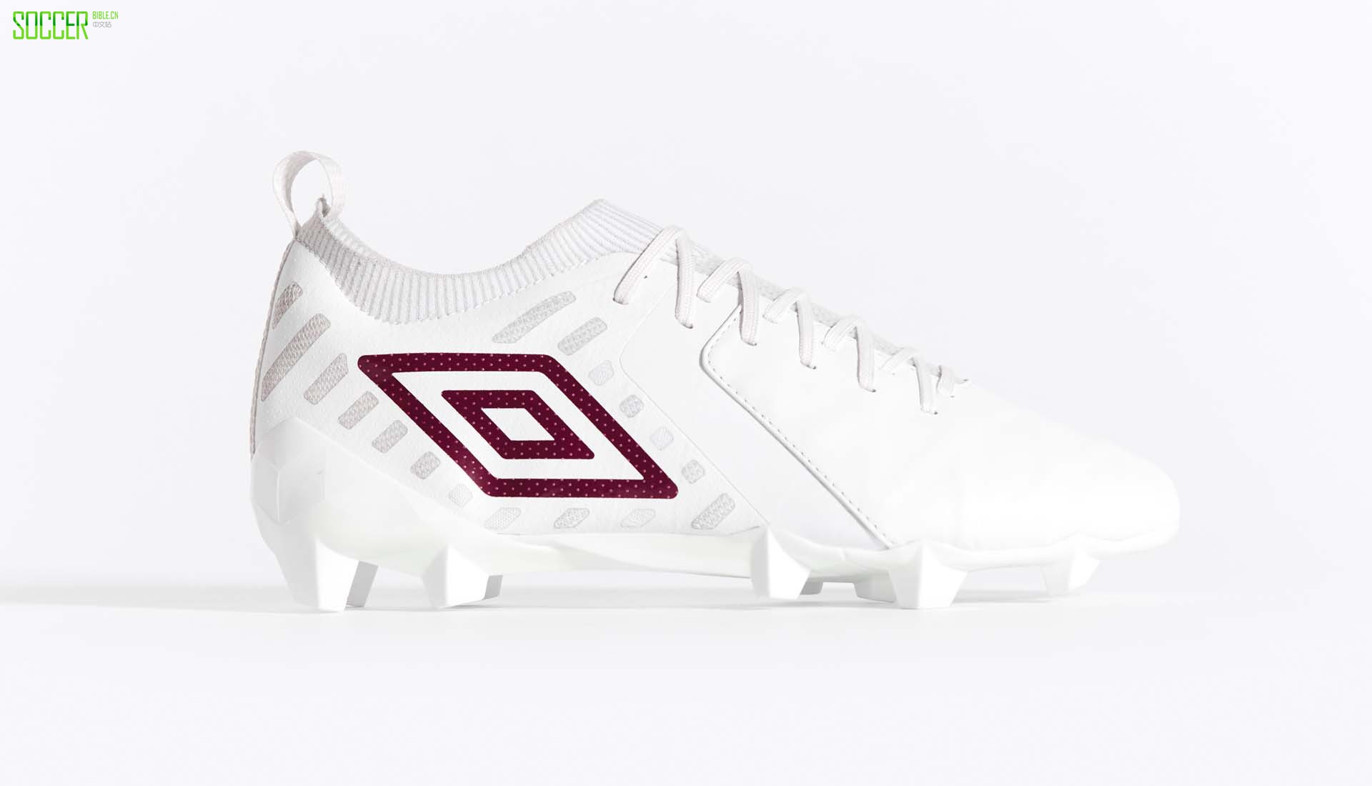 umbro-white-3-min