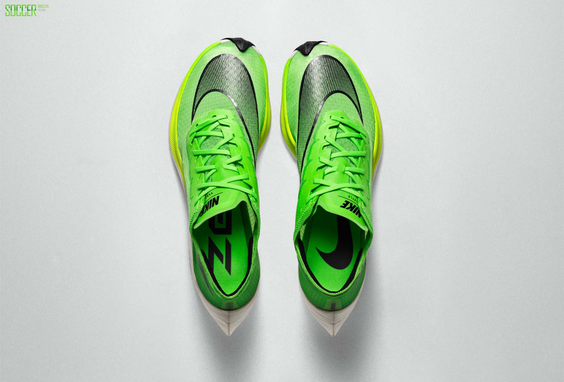 耐克发布zoomx vaporfly next nike_耐克足球鞋 soccerbible中文