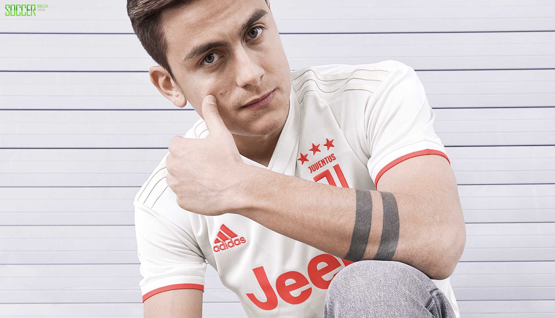 top-juventus-away-19-20