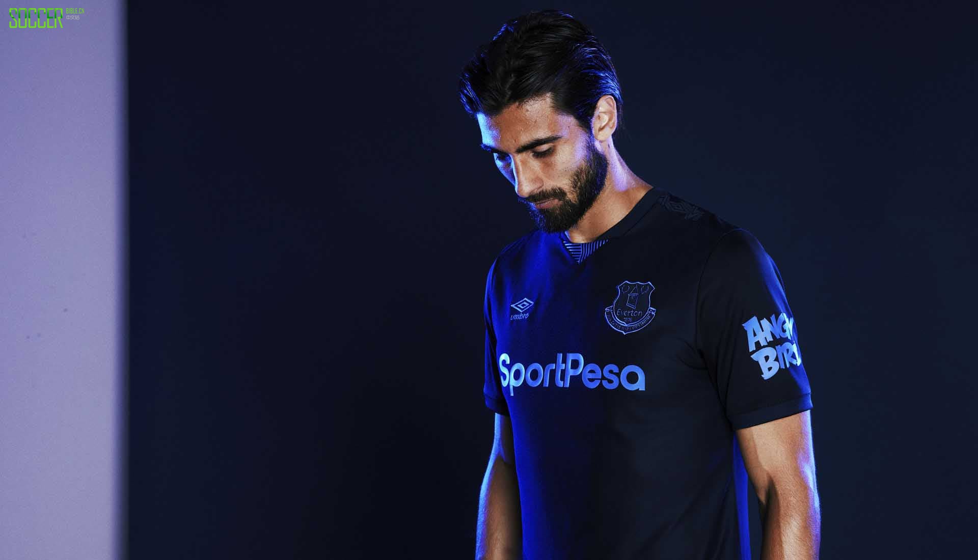 1-everton-third-shirt-19-20-min